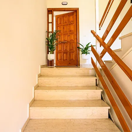Oliva Apartment Kalamata Exterior foto